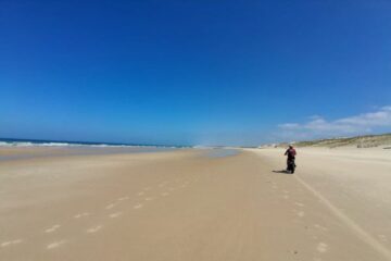Sortie en Fat Bike sur la plage de Biscarrosse à marée basse.